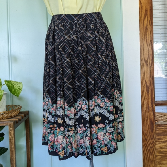 Vintage Handmade Midi Skirt - Picture 1 of 6